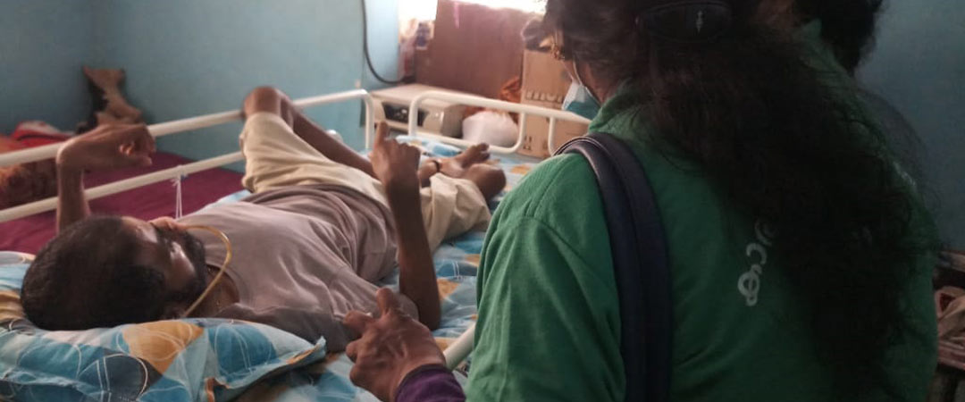 Fodd and medicines to patients